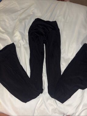 Black crossover Leggings